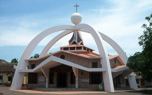 infant Jesus church, Mangalore
